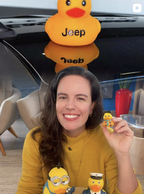 Nayara Ruiz em vídeo sobre o pato da Jeep